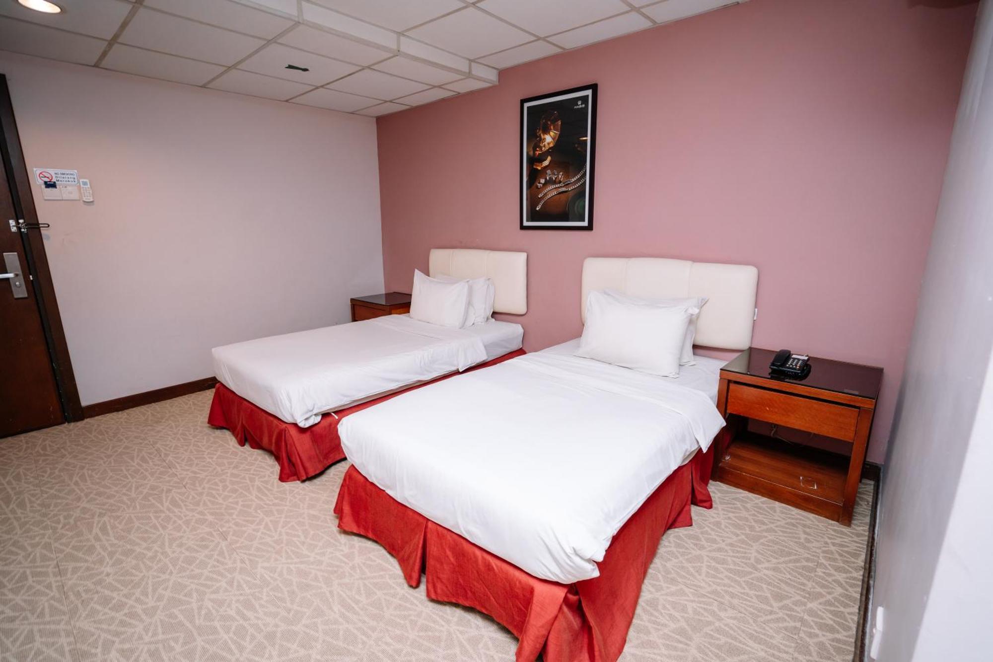 Jewels Hotel Kota Bharu Exterior photo