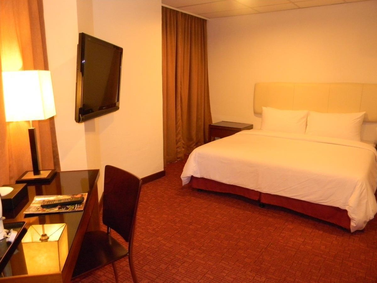 Jewels Hotel Kota Bharu Exterior photo